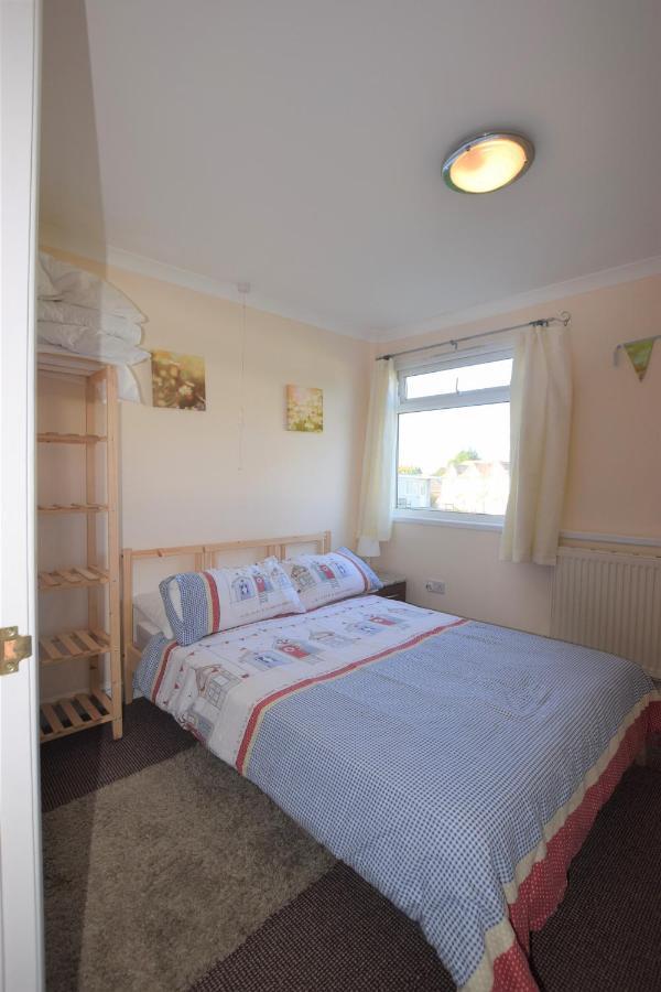 Chalet 87 Sandown Bay Holiday Centre Generous Money Off Ferry Crossing & Special Offer Until End Of June, September And Halloween Deals Now On المظهر الخارجي الصورة