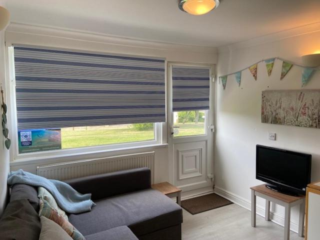 Chalet 87 Sandown Bay Holiday Centre Generous Money Off Ferry Crossing & Special Offer Until End Of June, September And Halloween Deals Now On المظهر الخارجي الصورة
